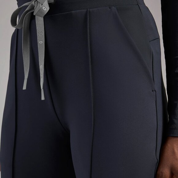 Figs High Waisted Piedra FORMx Straight Leg Scrub Pant in Navy, Size XXS - Picture 4 of 9